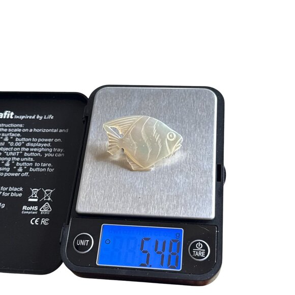 Hand-Carved Fish-Shaped Brooch Natural Stone Lightweight Pin Sea-Inspired Jewelr - Picture 6 of 6